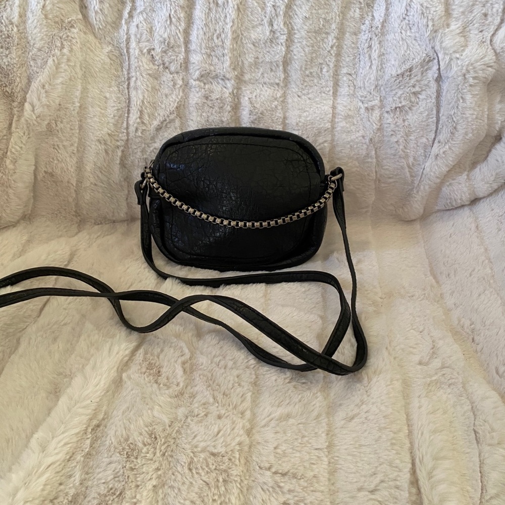 5 for $25. Mossimo small crossbody.